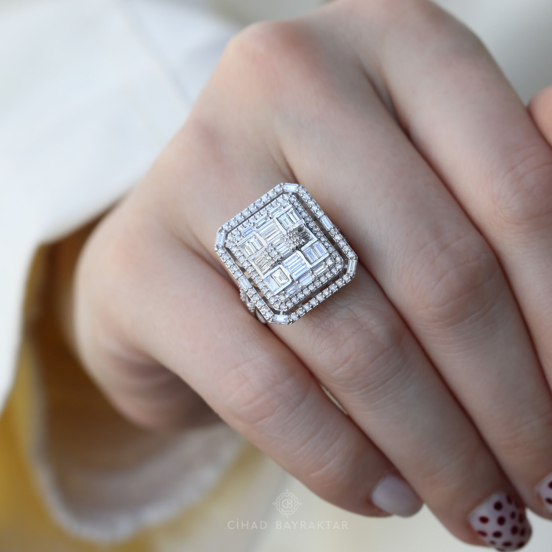 1,59 ct Pırlanta Baget Yüzük