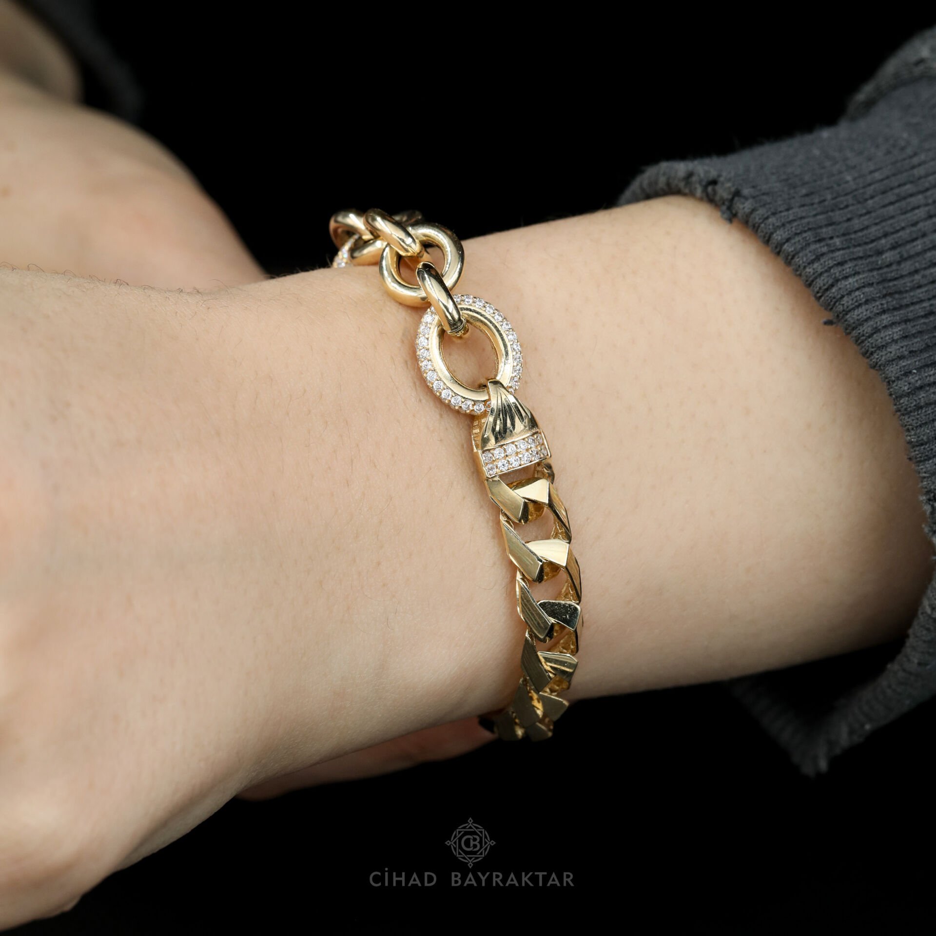 Ema Taşlı Altın Bileklik