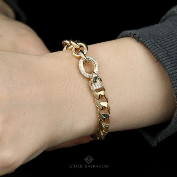 Ema Taşlı Altın Bileklik