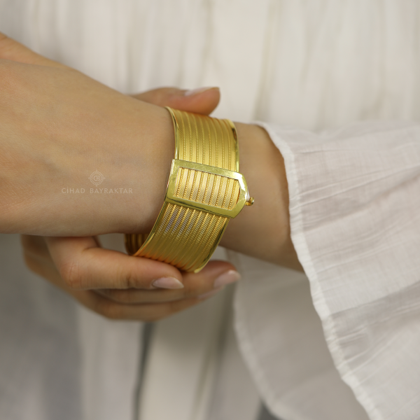 Hasır  Altın Kelepçe