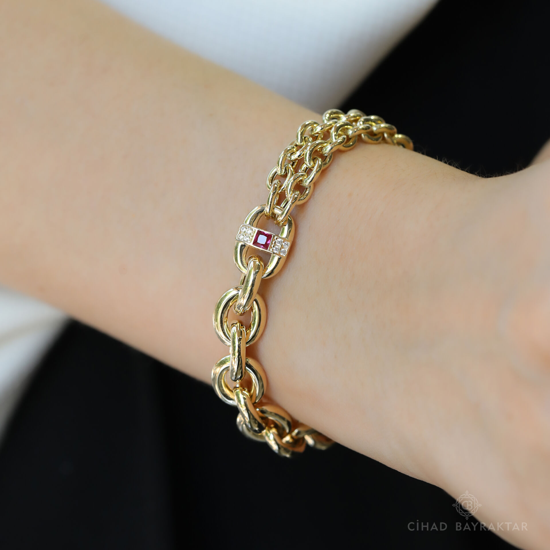 Ema Taşlı Altın Bileklik