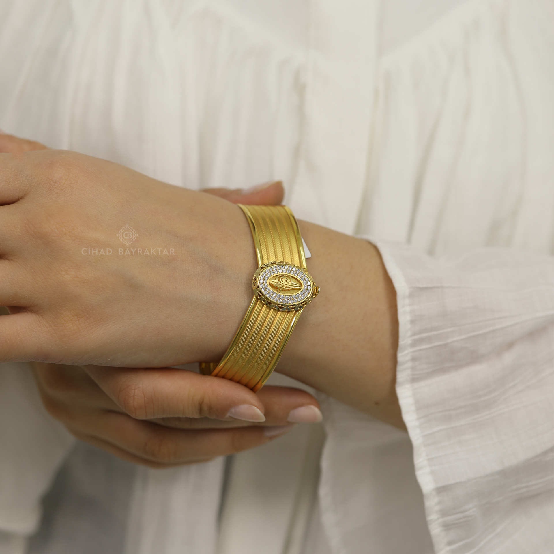 Hasır Altın Kelepçe