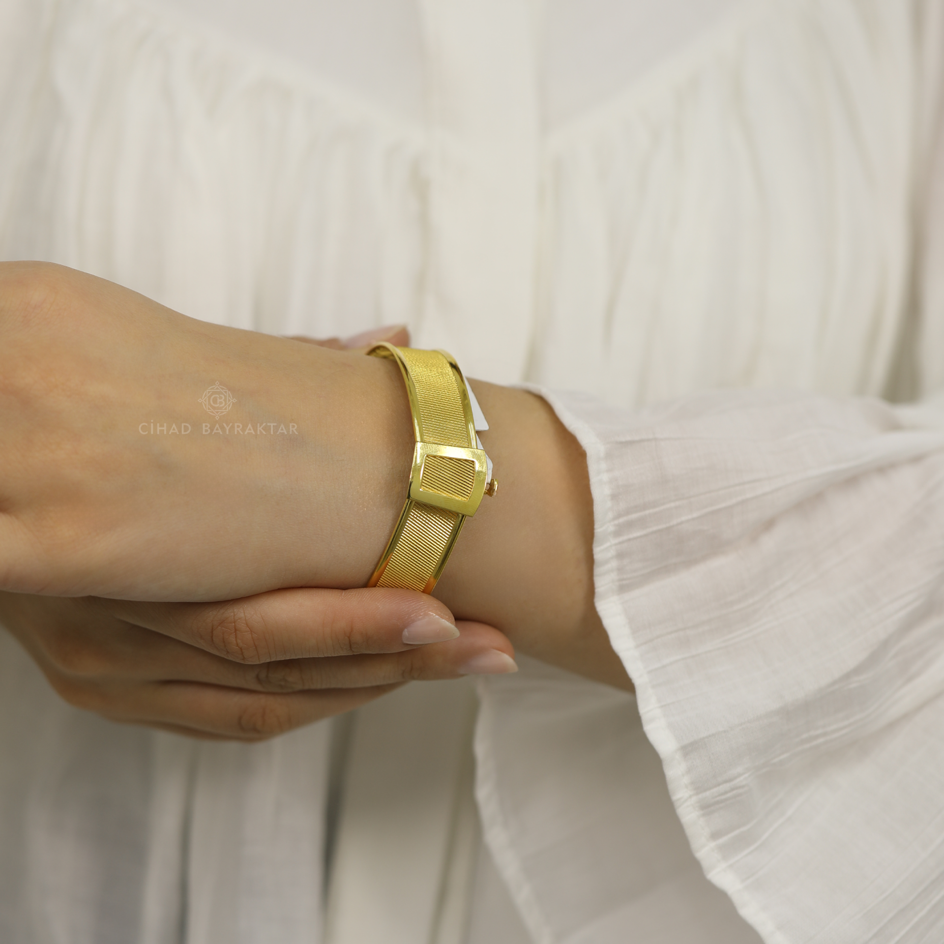 Hasır Altın Kelepçe