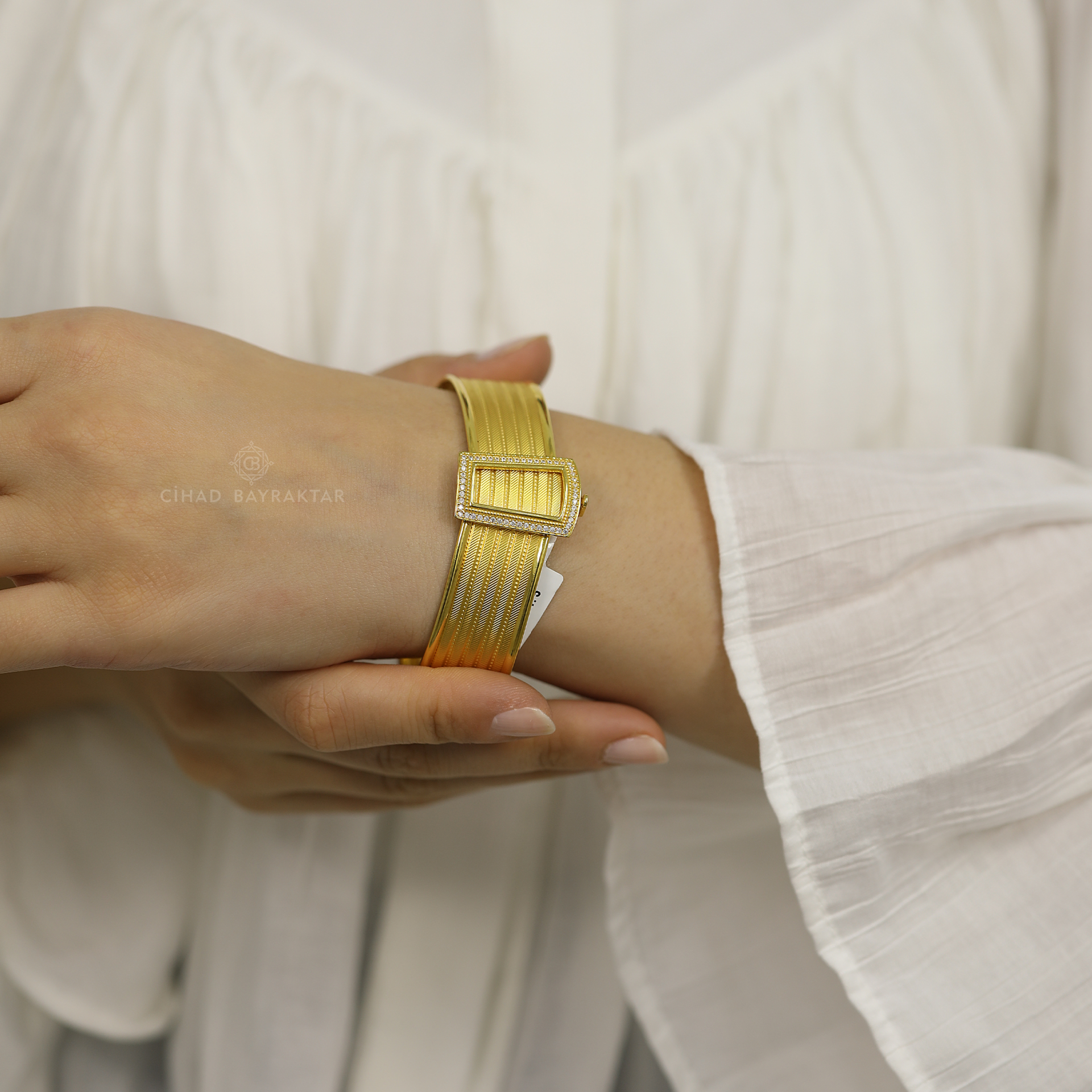 Hasır Altın Kelepçe