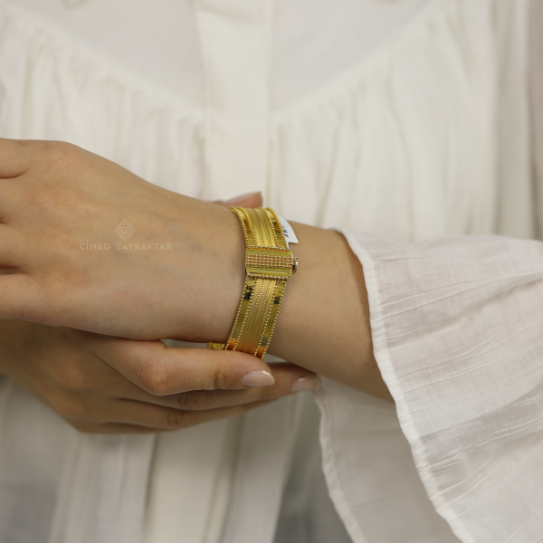 Hasır Altın Kelepçe