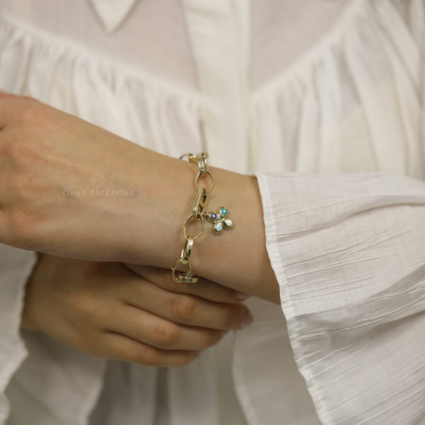 Çiçekli Zincir Bileklik