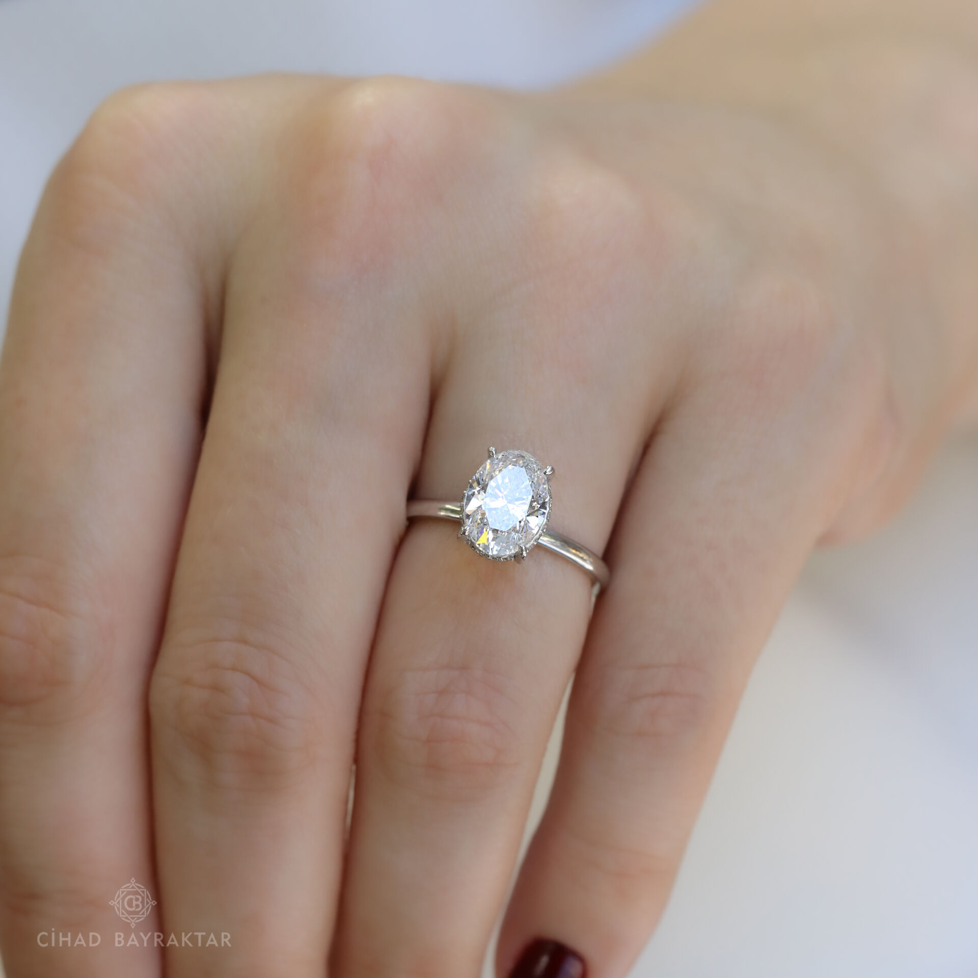 2.09 ct Oval Kesim Pırlanta Yüzük