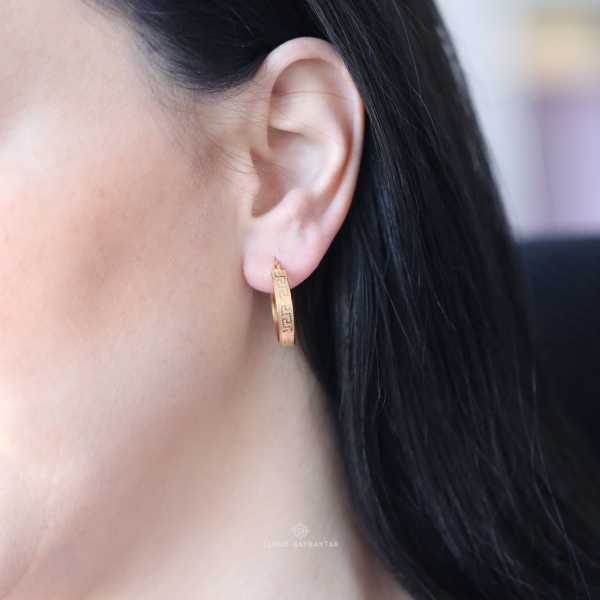 22 Ayar Altın Küpe