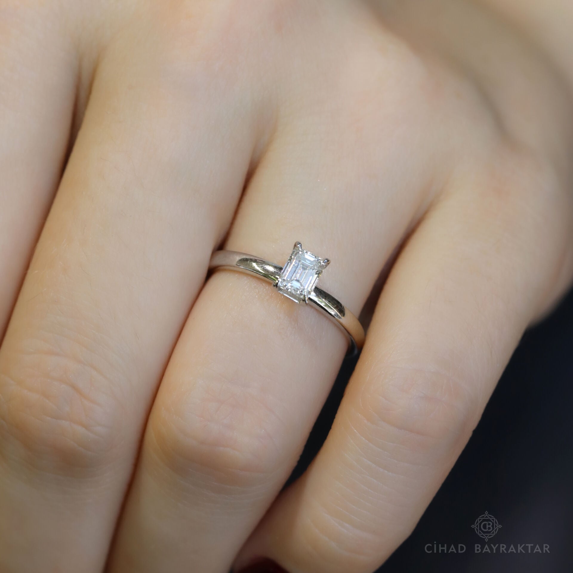 0.51 ct Pırlanta Baget Kesim Yüzük