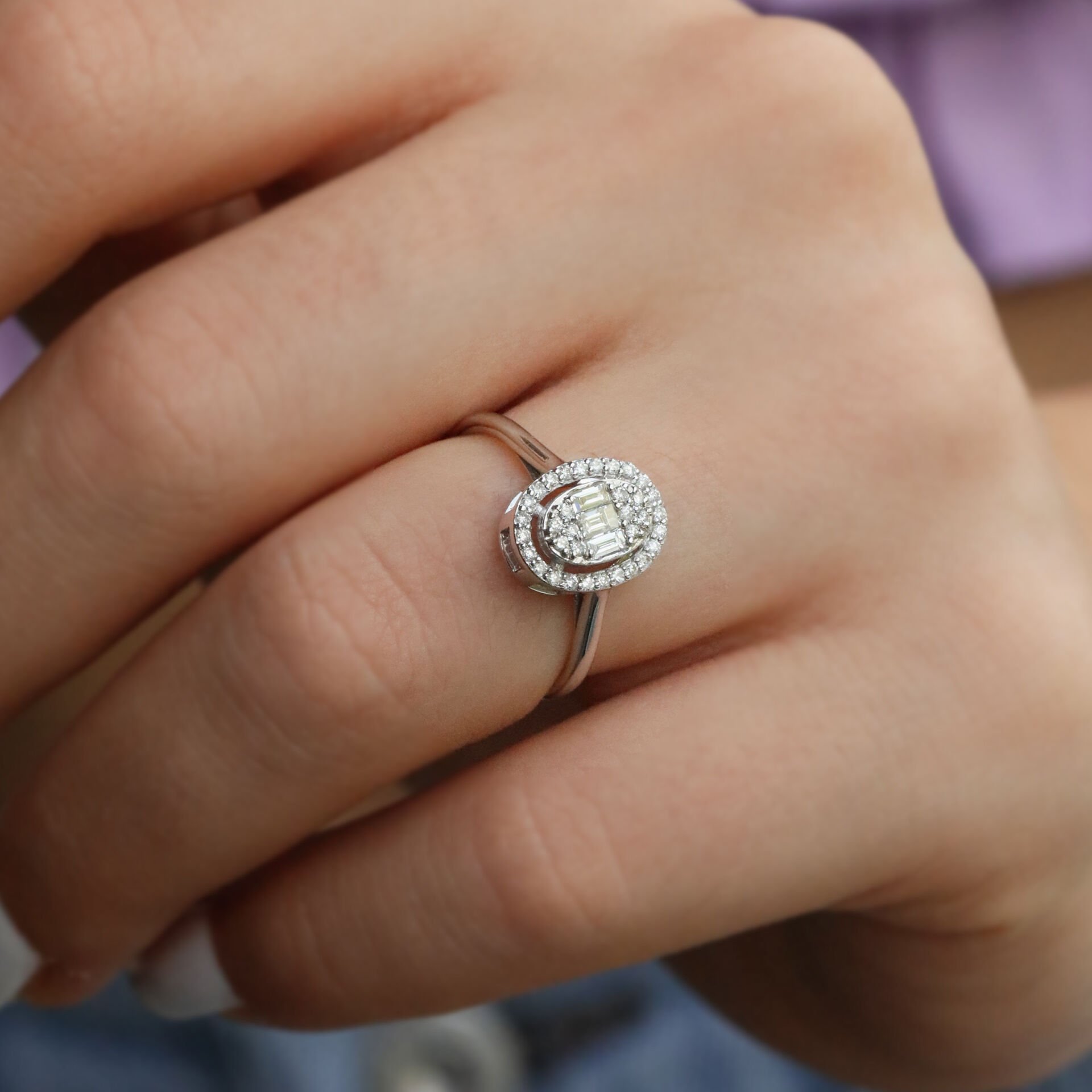 0,33 Ct. Baget Pırlanta Yüzük