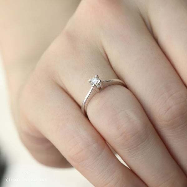 0,11 ct Pırlanta Tektaş Yüzük