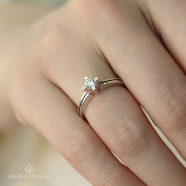 0,26 ct Pırlanta Tektaş Yüzük