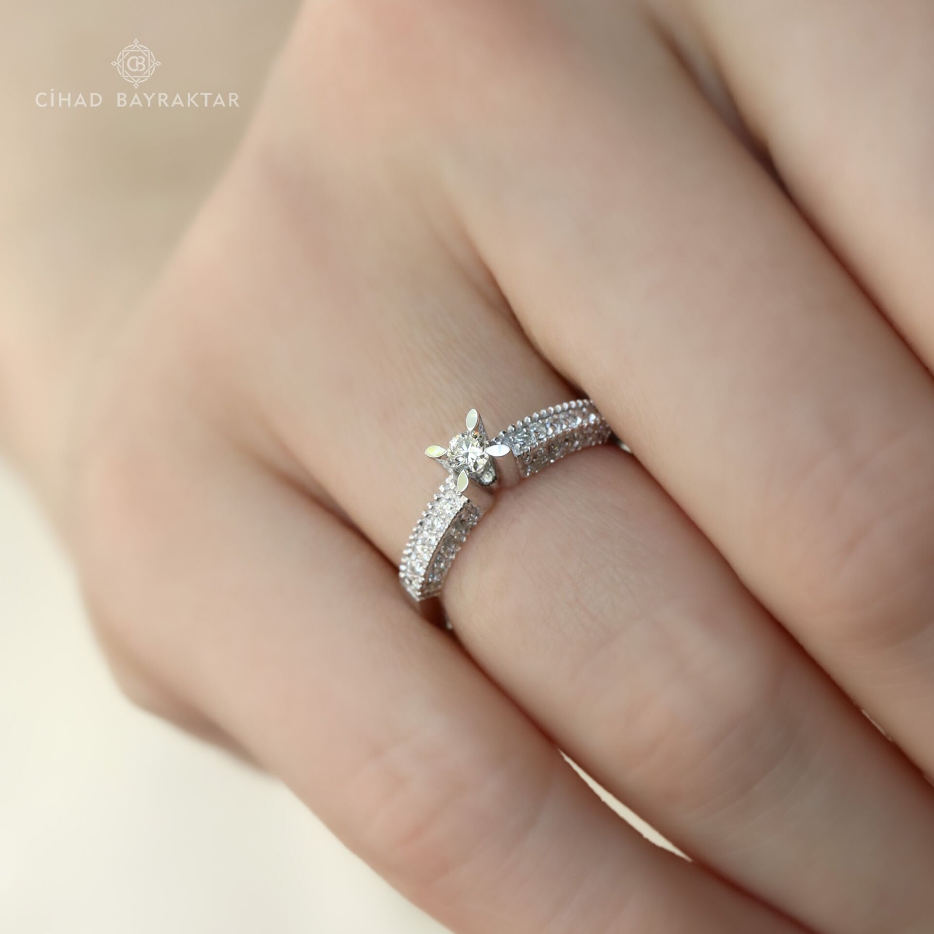 0,46 ct Pırlanta Tektaş Yüzük