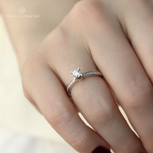 0,41 ct Pırlanta Tektaş Yüzük