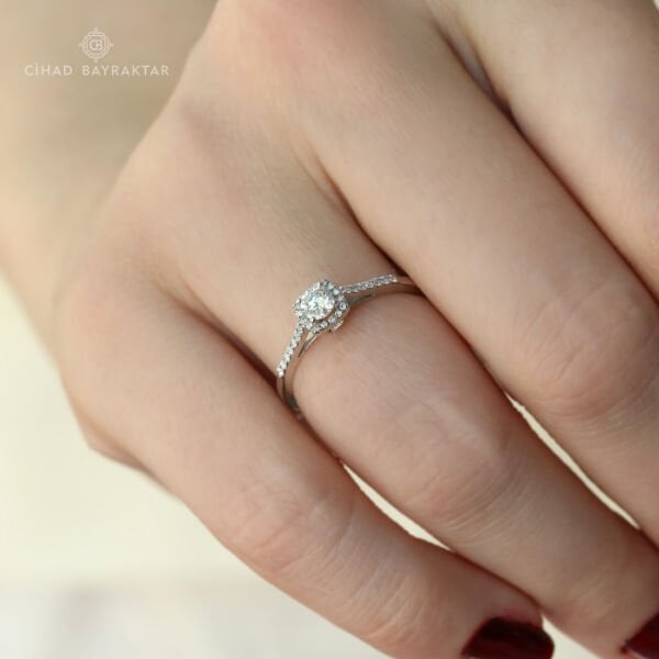 0,31 ct Pırlanta Tektaş Yüzük