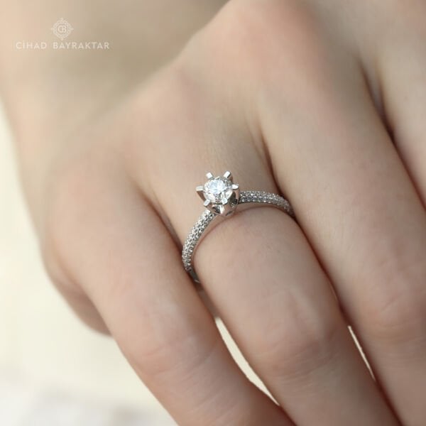 0,75 ct Pırlanta Tektaş Yüzük