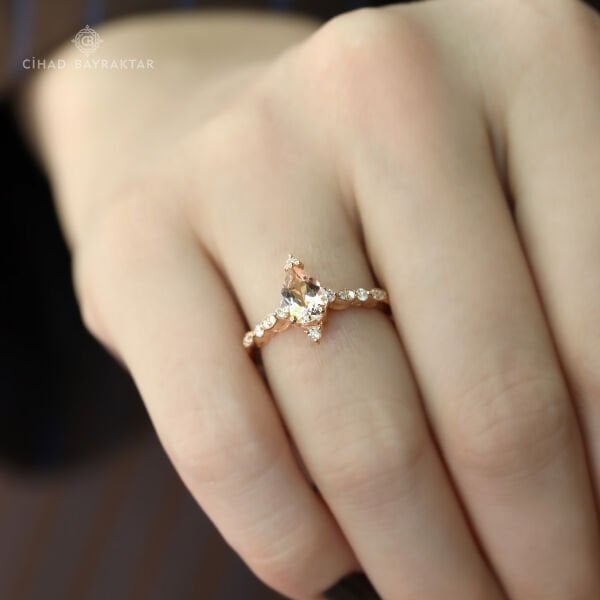 Morganite Pırlanta Yüzük