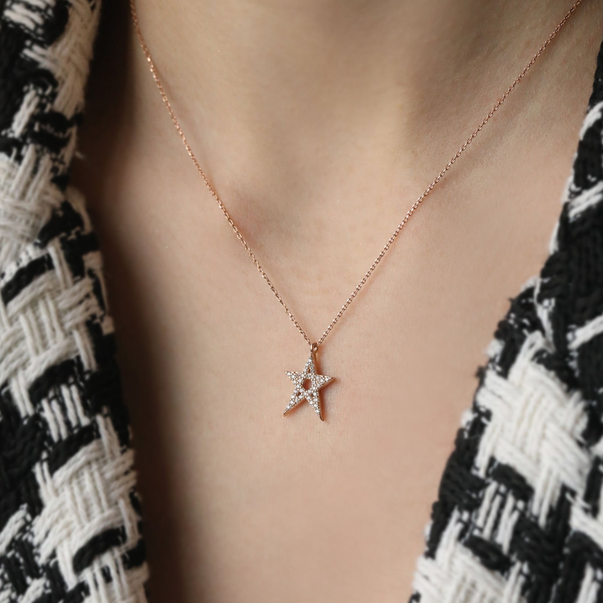 Taşlı Yıldız Altın Kolye