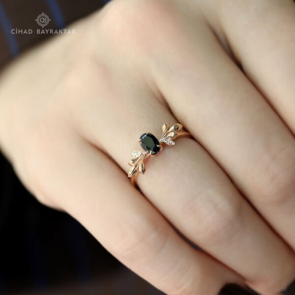 Spinel Pırlanta Yüzük