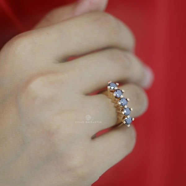 Siyah Pırlanta Beştaş Yüzük