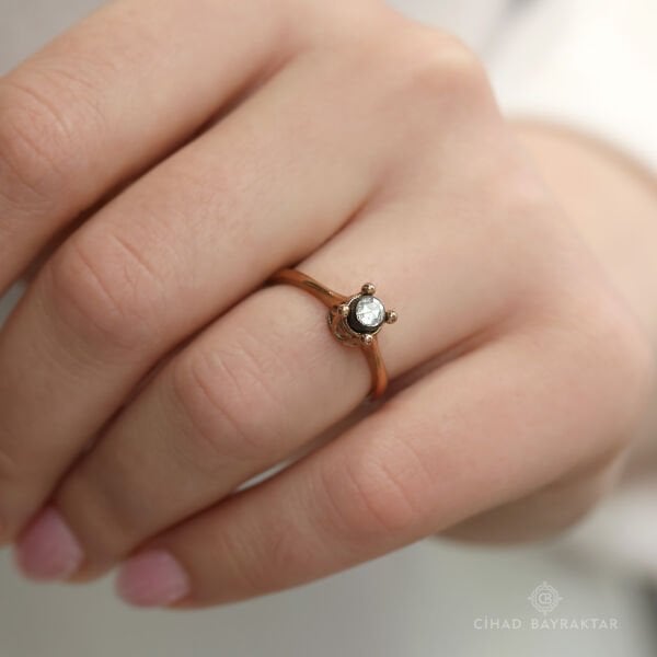 0,13 ct Elmas Tektaş Yüzük