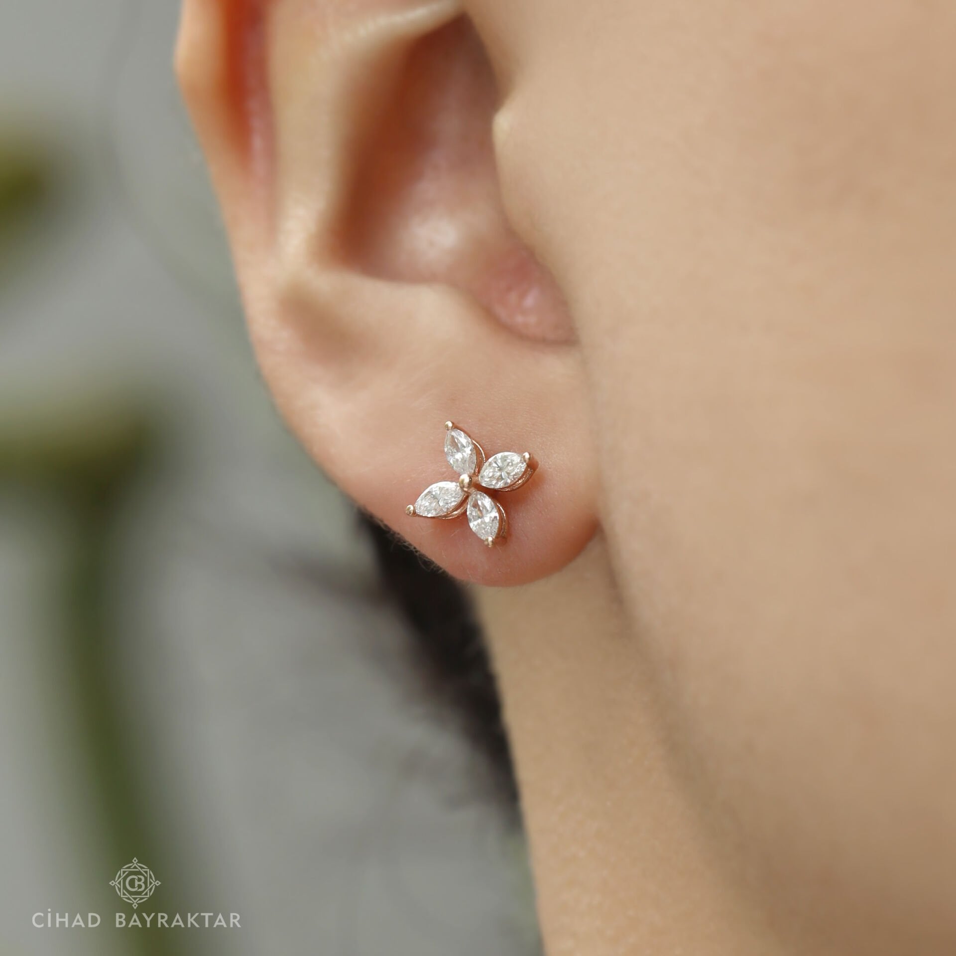0,58 ct Pırlanta Markiz Küpe
