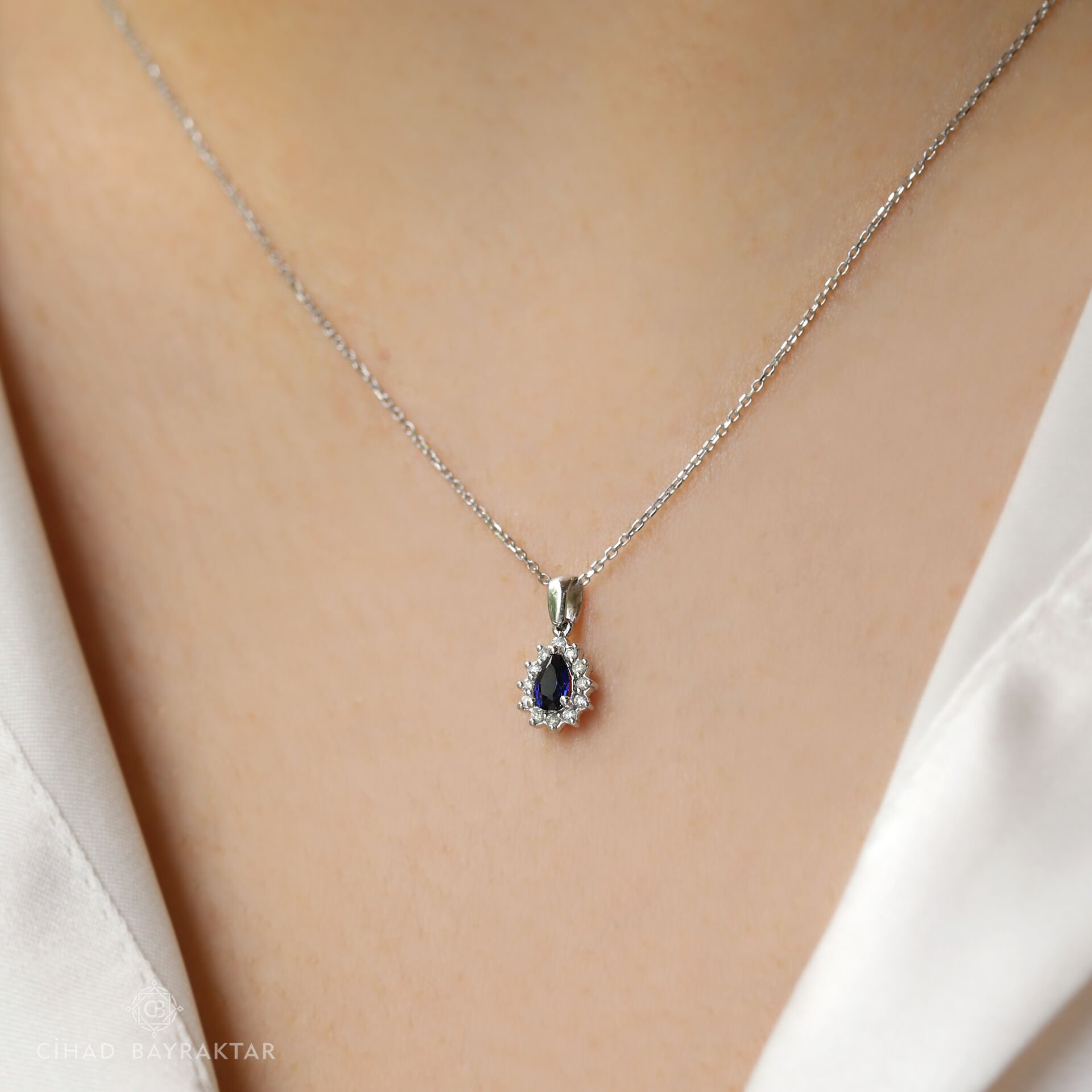 0,34 ct Safir Pırlanta Kolye