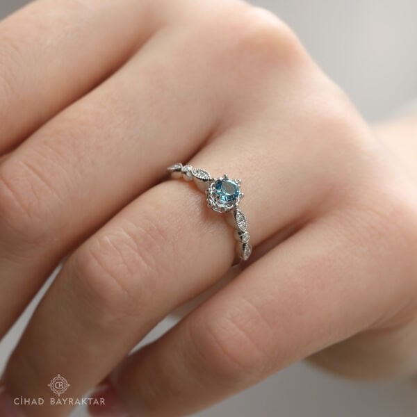 0,32 ct Aquamarin Pırlanta Yüzük