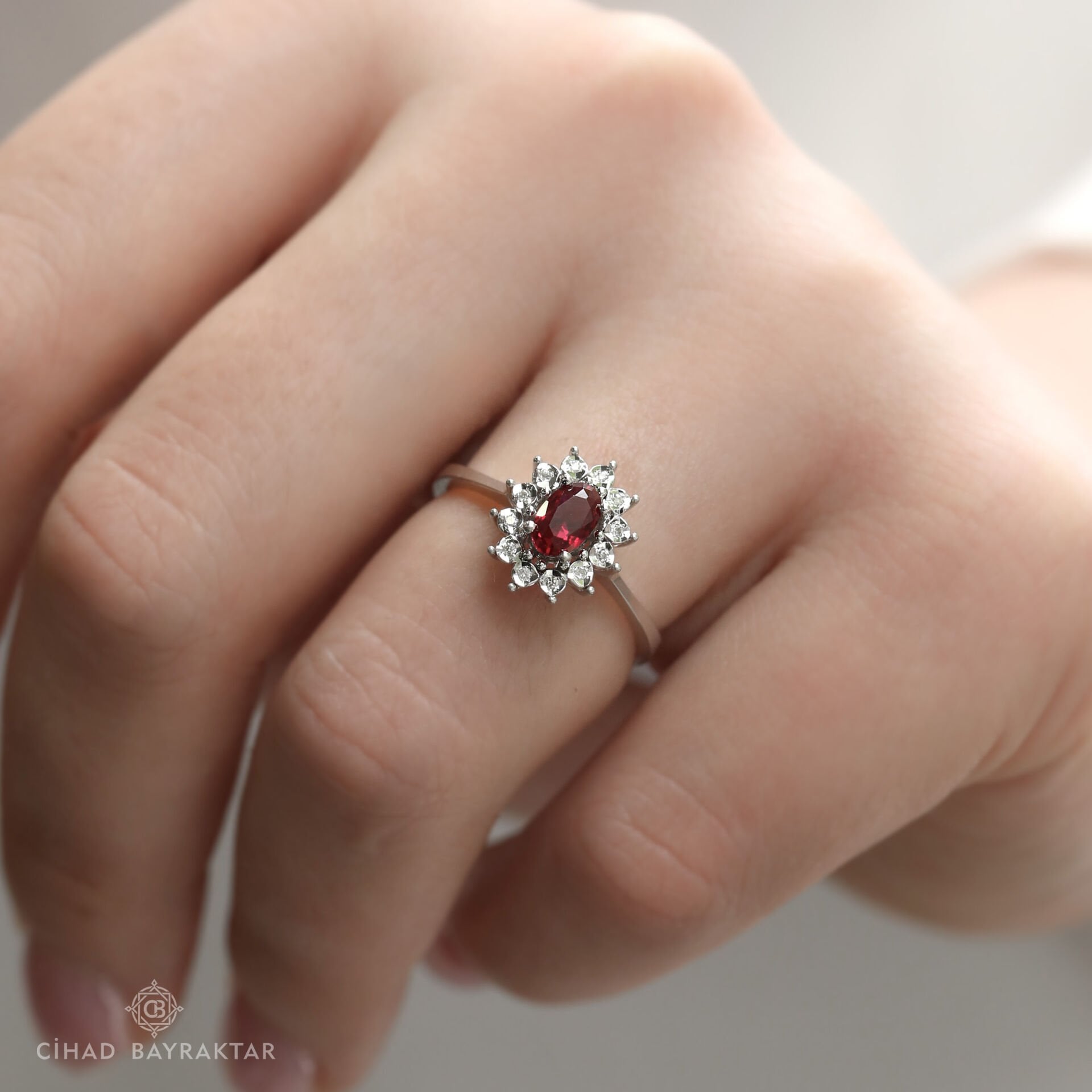 0,52 ct Yakut Pırlanta Yüzük