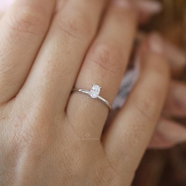 0,31 Ct. Baget Pırlanta Yüzük
