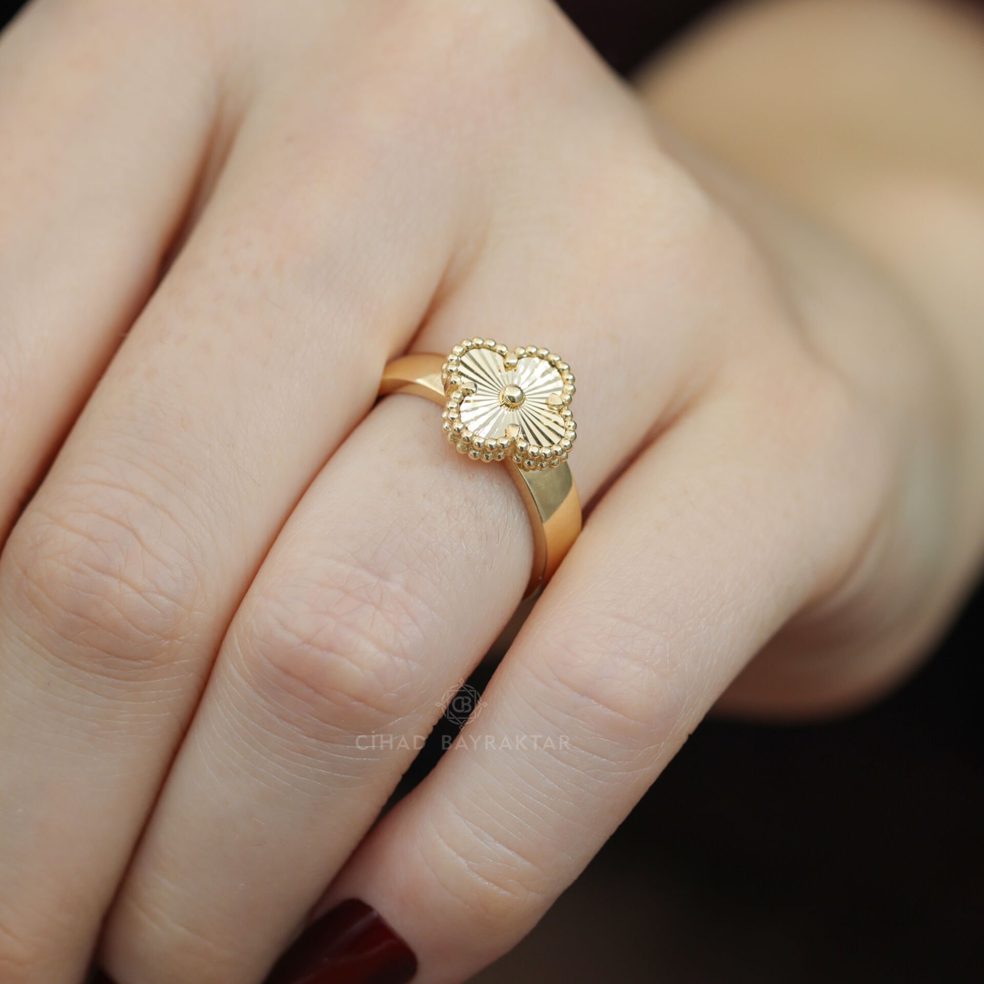 Yonca Altın Yüzük
