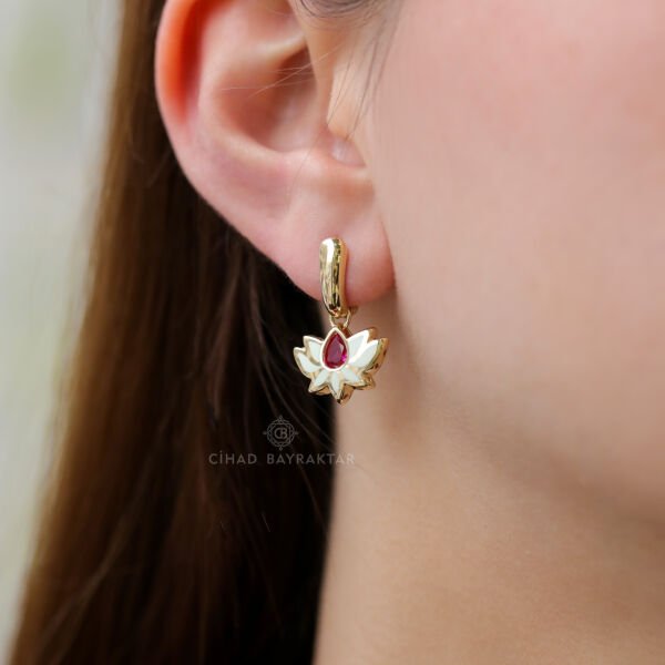 Cetaş Lotus Küpe