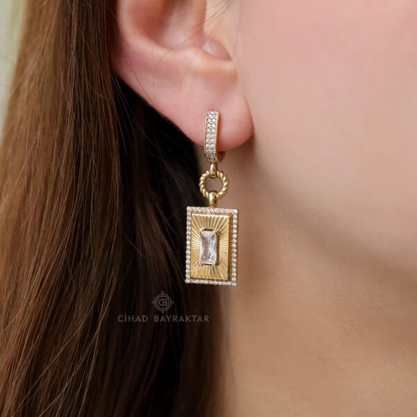 ÇağlaxEma Altın Küpe