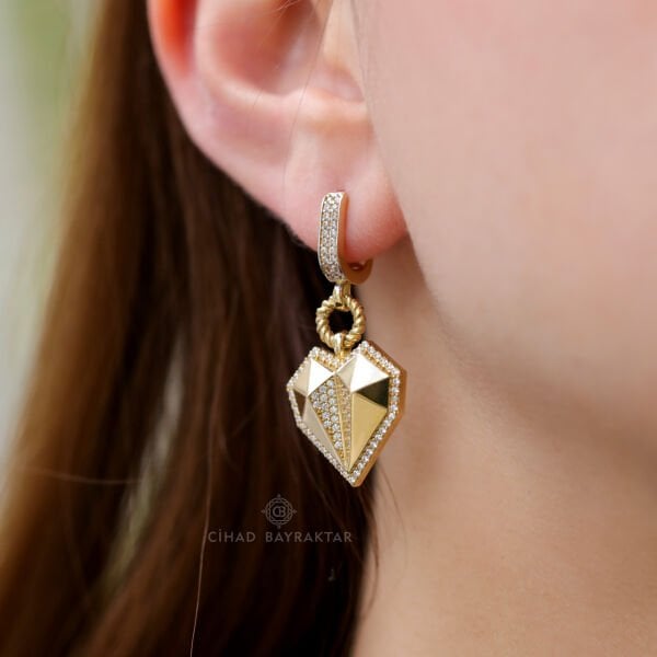 ÇağlaxEma Altın Küpe