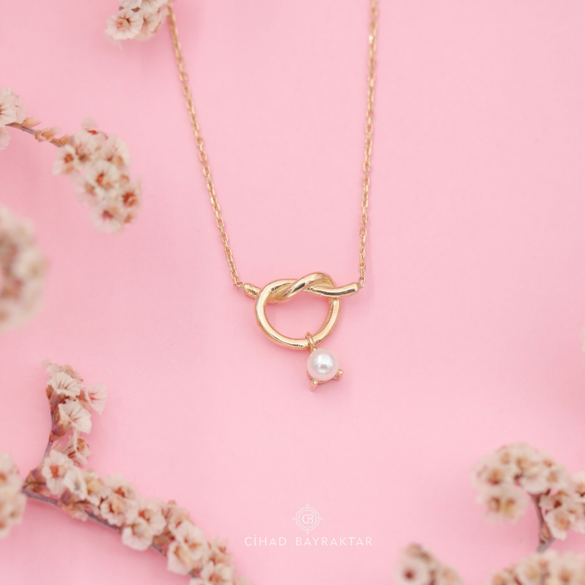 İnci & Düğüm Altın Kolye