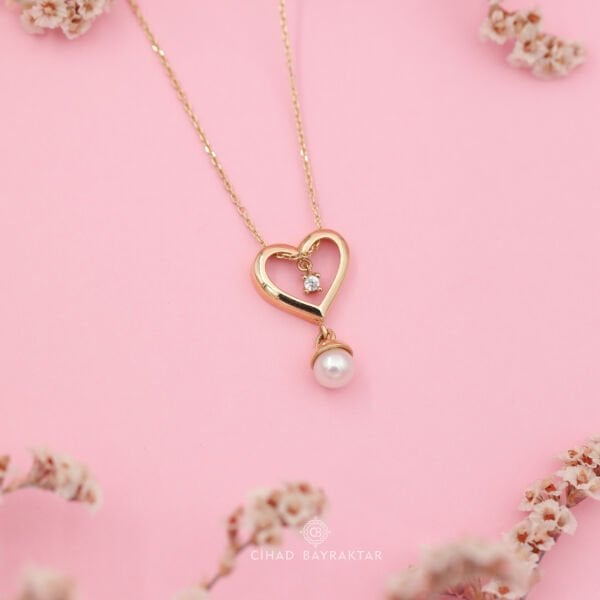 İnci Detay Kalp Altın Kolye