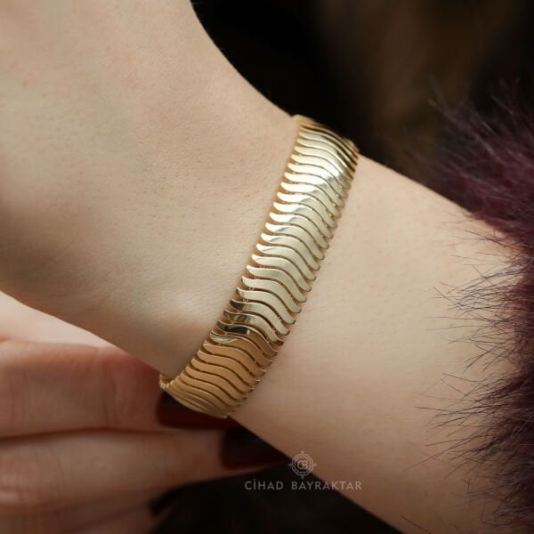 Parlak Altın Bileklik