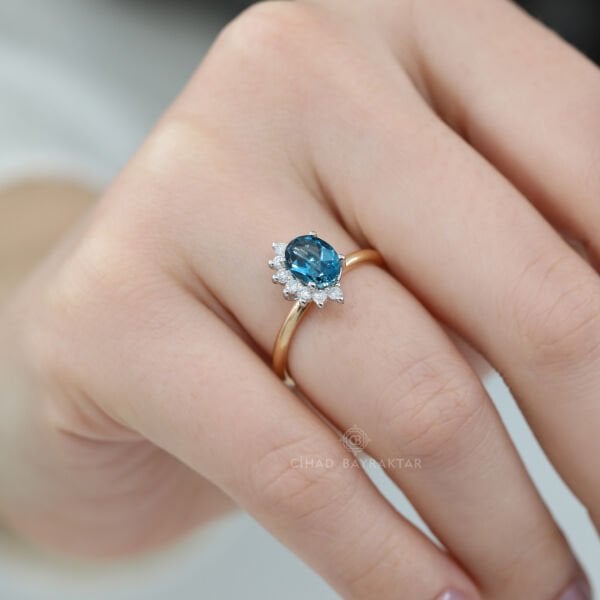 London Blue Pırlanta Yüzük