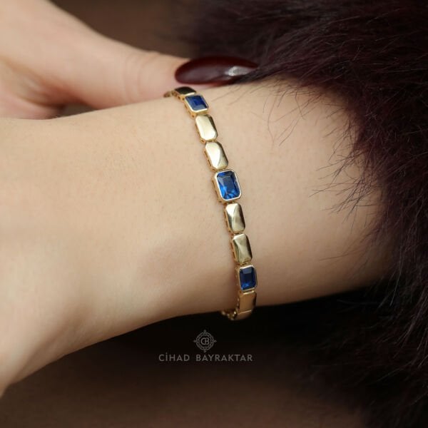 Taşlı Altın Bileklik