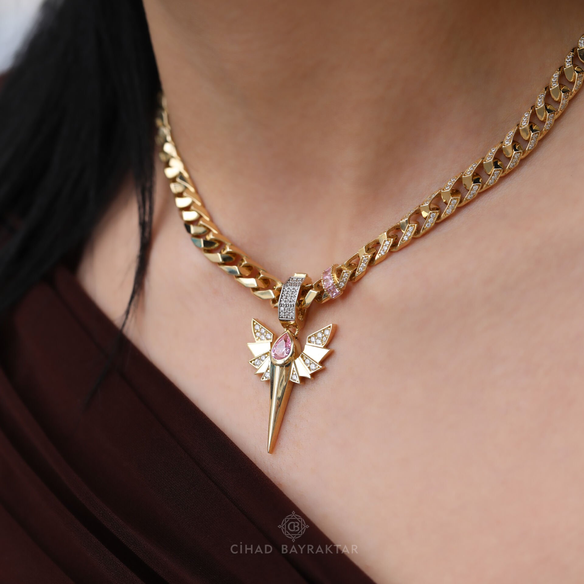 Ema Taşlı Altın Kolye