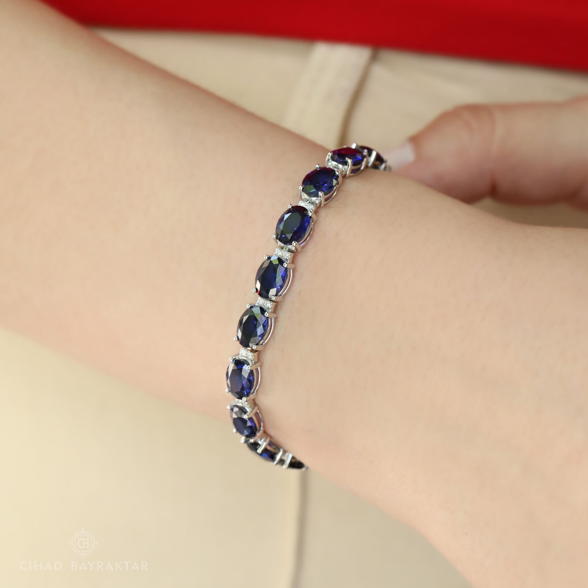 27,21 ct Safir Pırlanta Bileklik