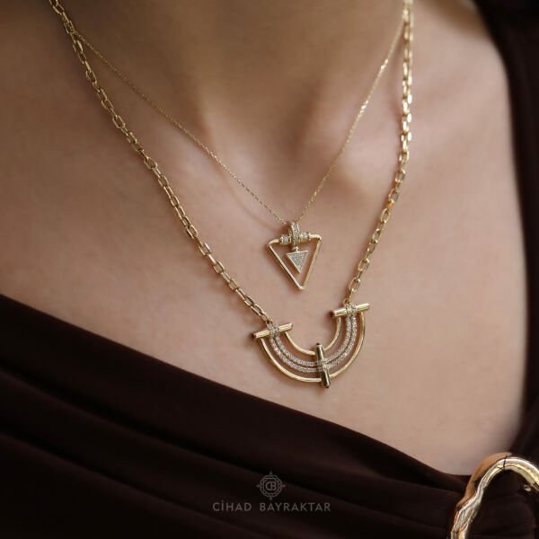 Taşlı Altın Kolye