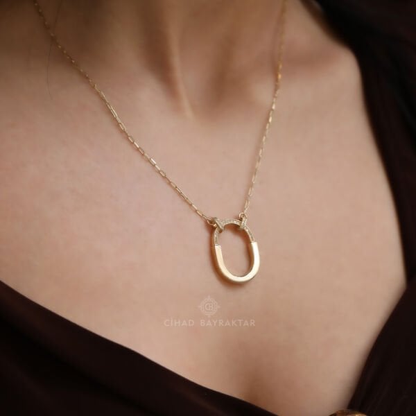 Taşlı Altın Kolye