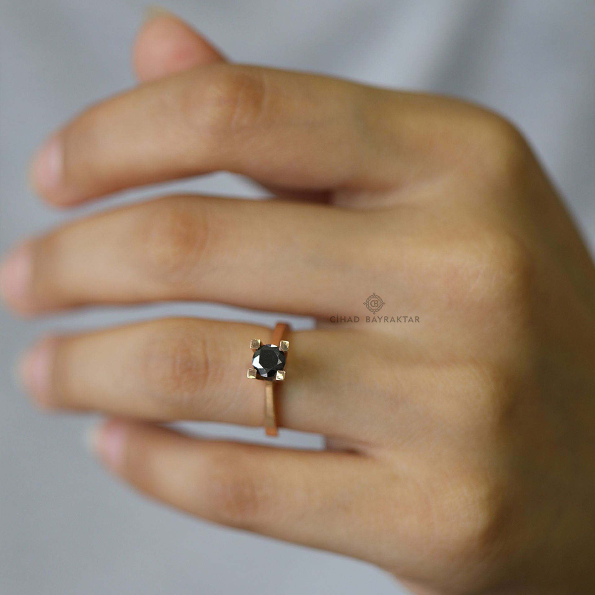 0.58 Ct.Pırlanta yüzük