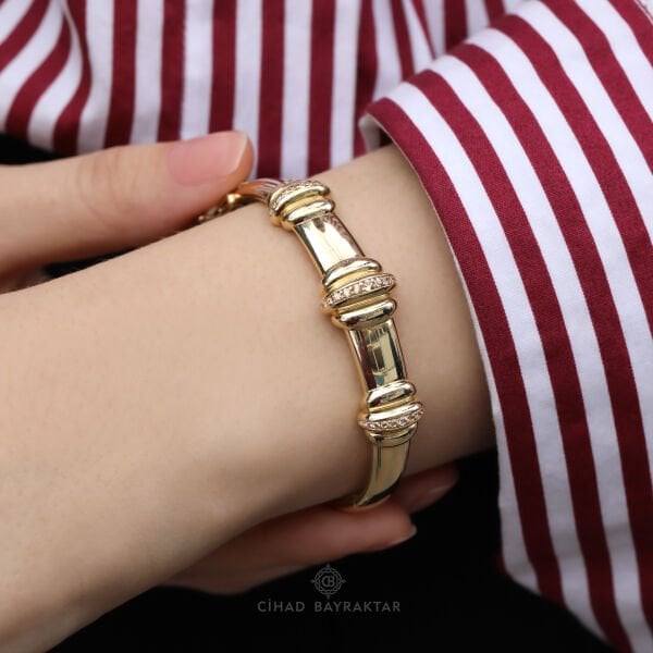 Cetaş Polaris Altın Kelepçe