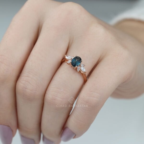 London Blue Pırlanta Yüzük