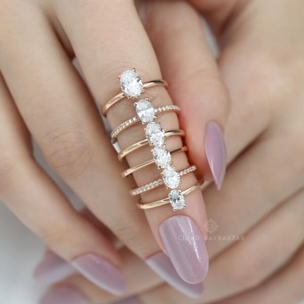 0,70 ct Oval Kesim Pırlanta Yüzük