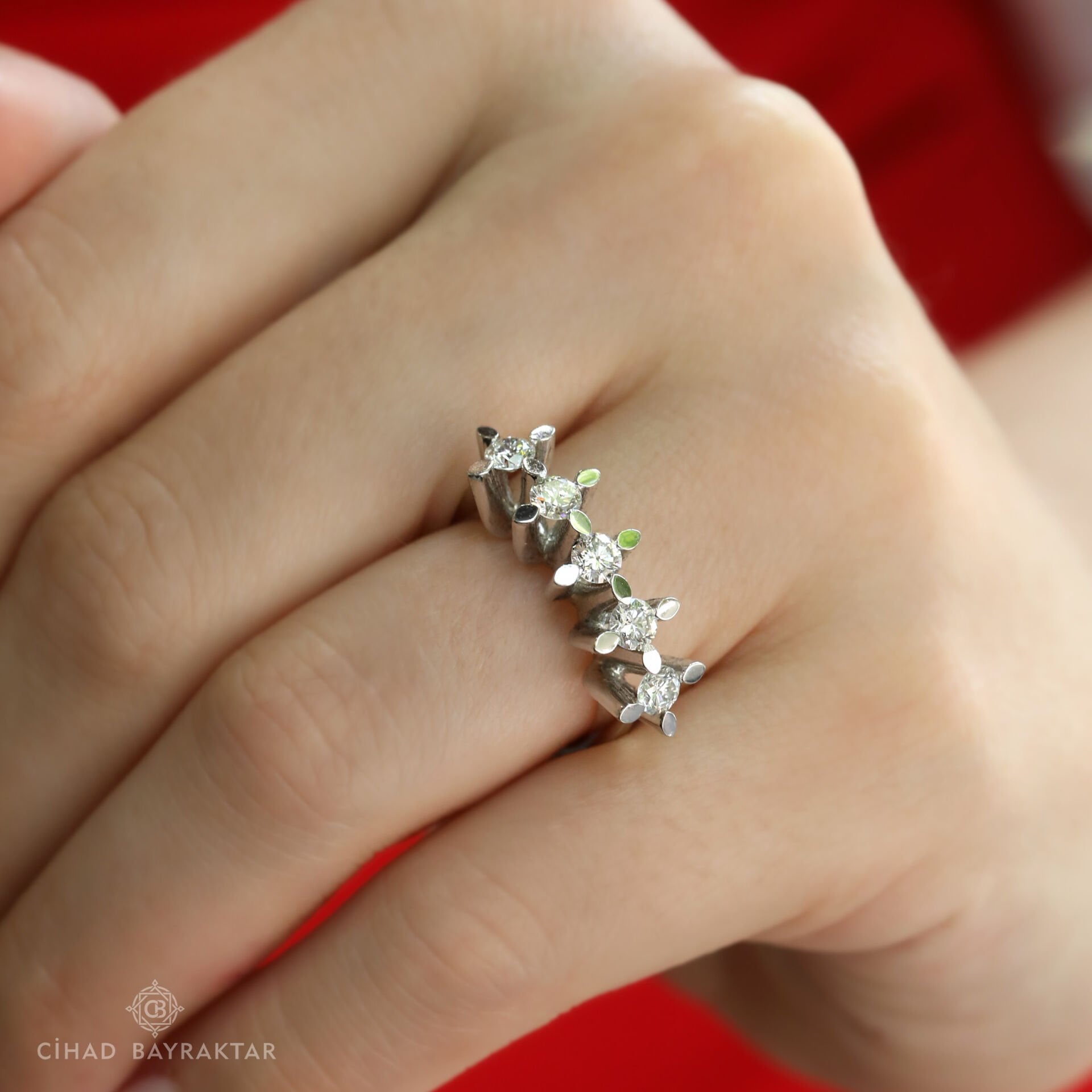 0,85 ct Pırlanta Beştaş Yüzük
