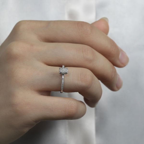 0,24 Ct. Pırlanta Yüzük