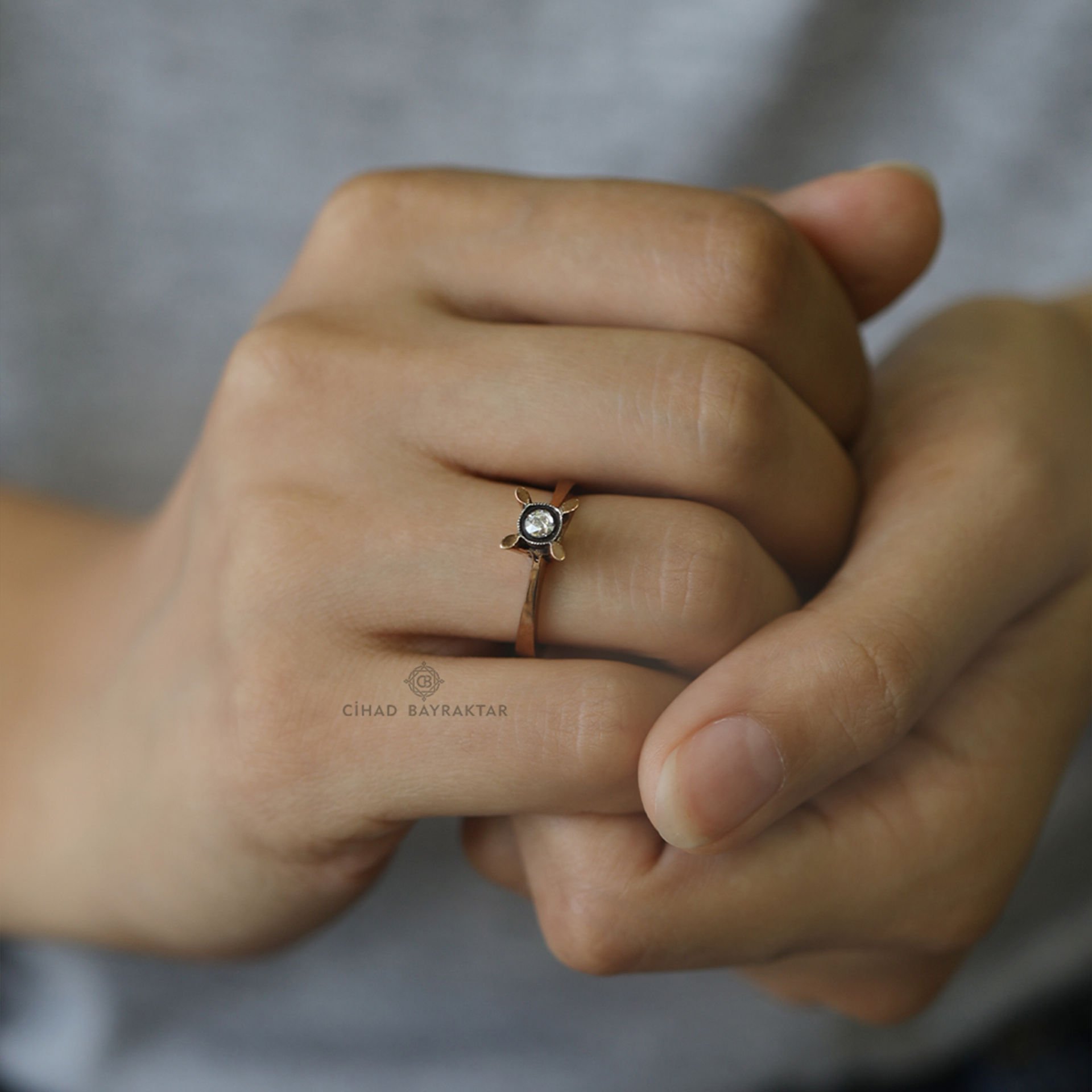 0.08 Ct.Elmas Yüzük